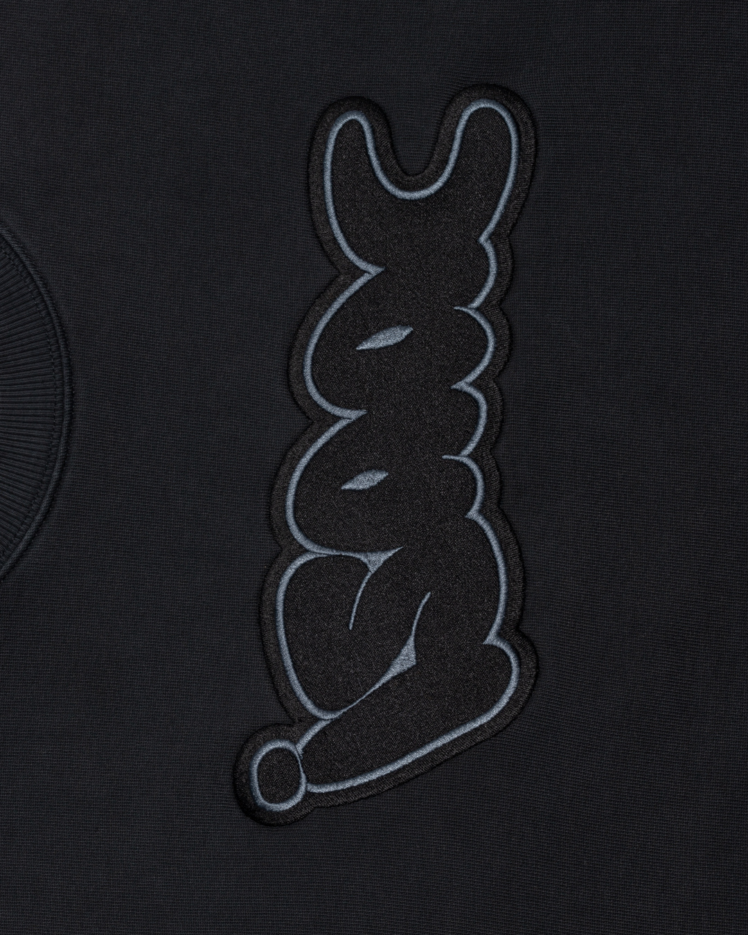 ISAAC - CREWNECK BLACK ROCK