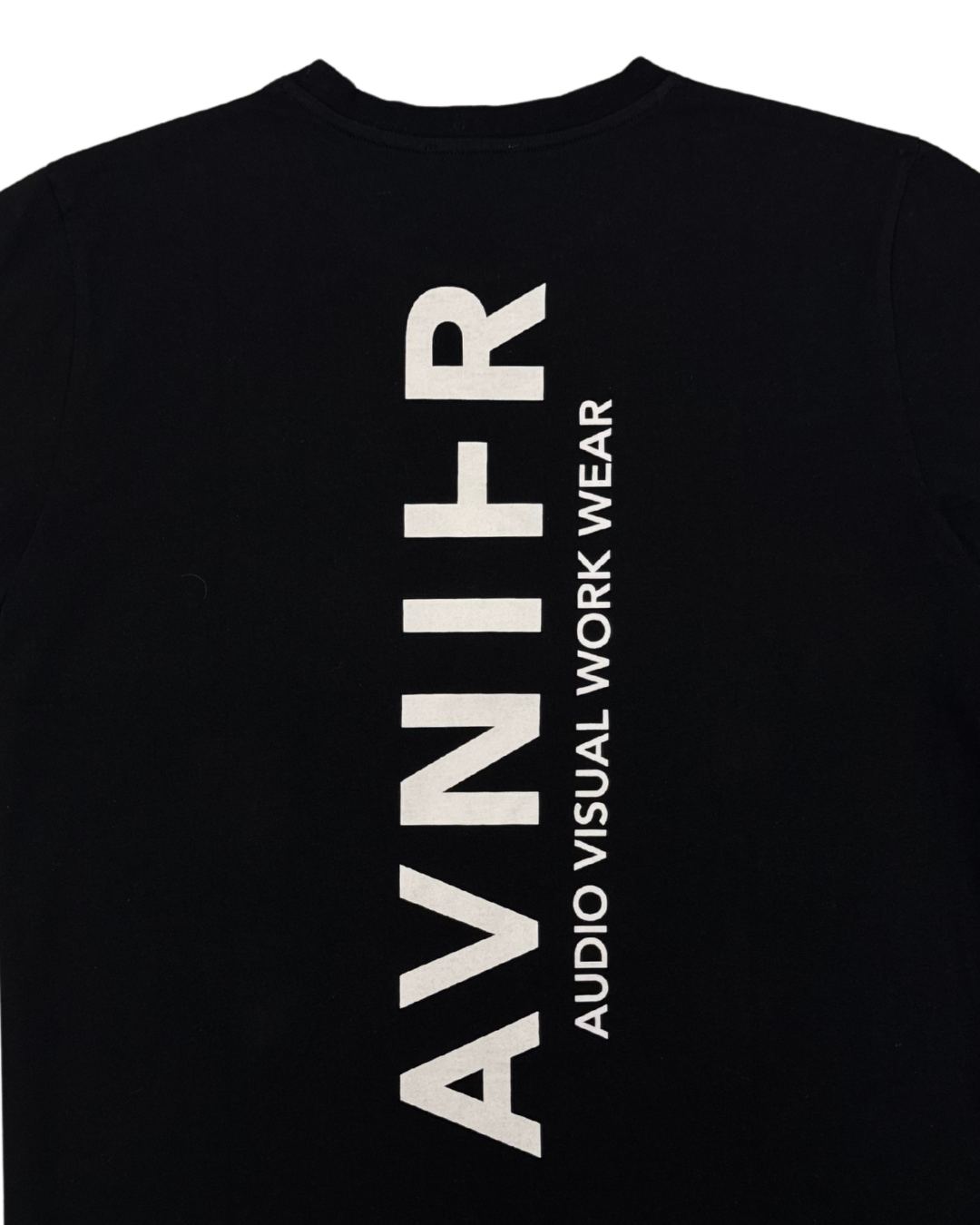 AVNIER - T-SHIRT SOURCE BLACK VERTICAL V2
